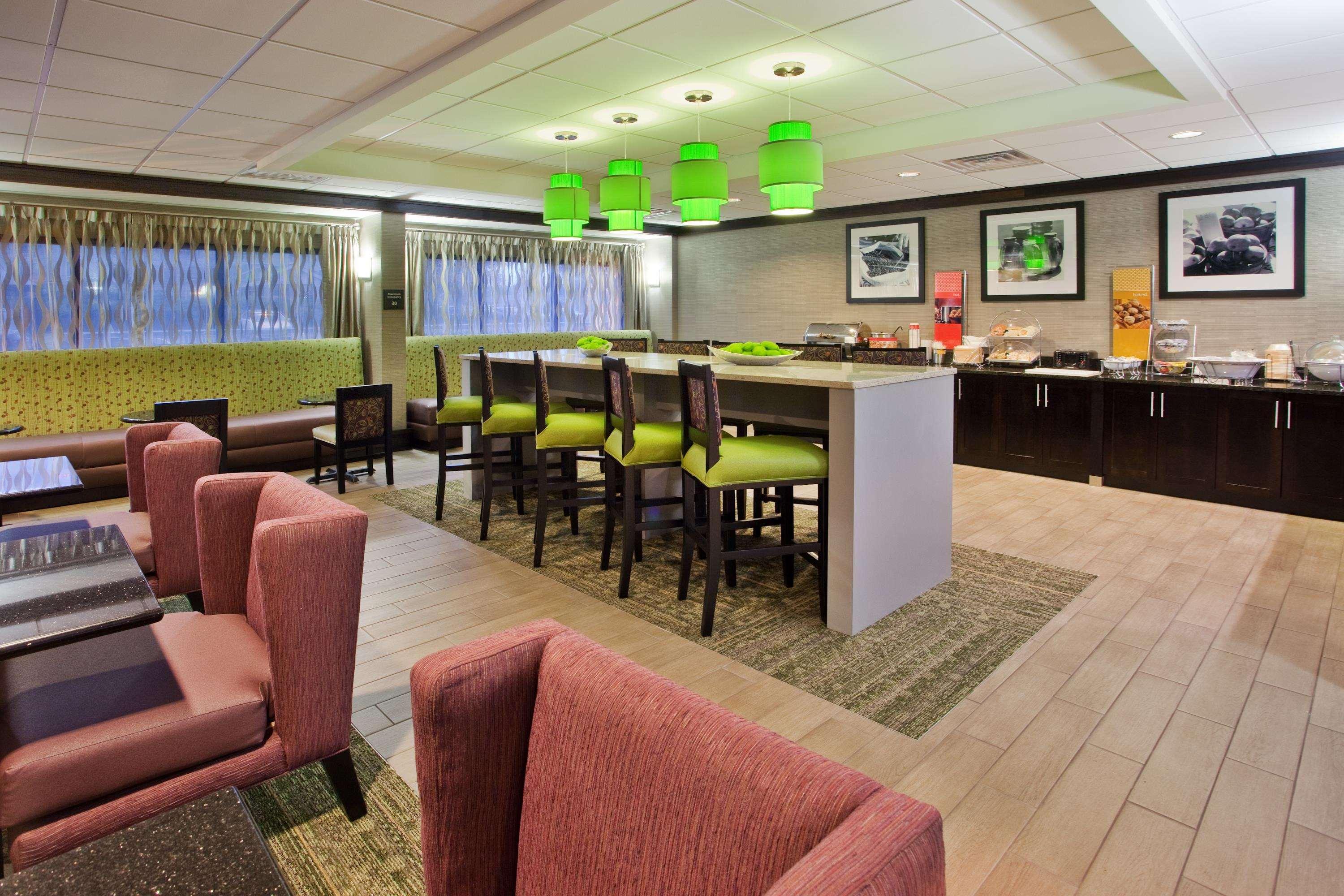 Hampton Inn Atlanta-Town Center/Kennesaw Restaurant photo